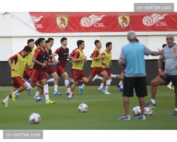 媒体预测本轮首发：巴黎或轮换部分主力备战欧冠