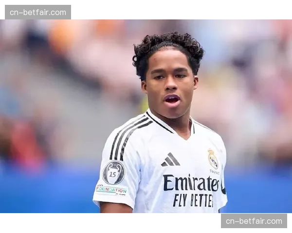 阿什拉夫解释：要求恩德里克专注于比赛本身，而非针对球迷的动作